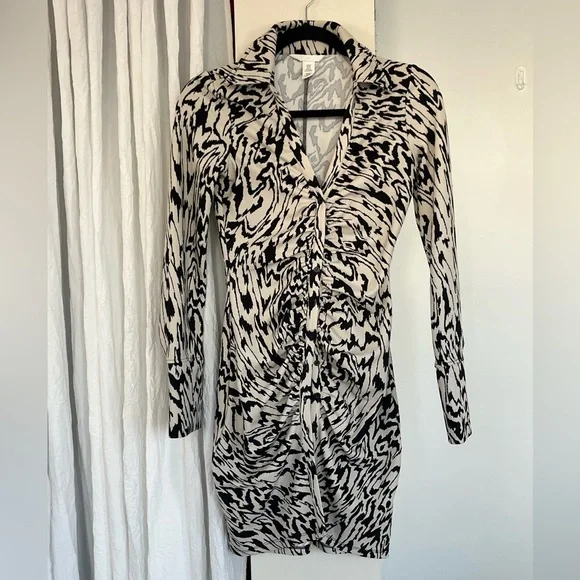 chinese dress ladies H&M Leopard Print Long Sleeve Mini Dress Size 12